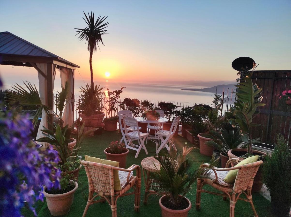 B&B Roomantic & Piscina Idromassaggio Cefalù Εξωτερικό φωτογραφία