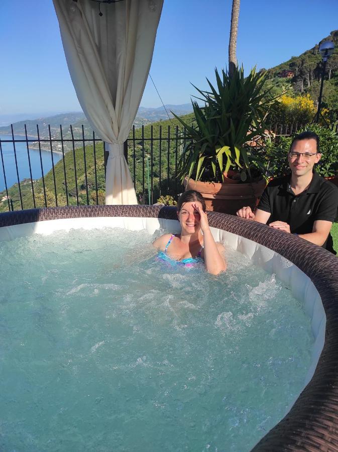 B&B Roomantic & Piscina Idromassaggio Cefalù Εξωτερικό φωτογραφία