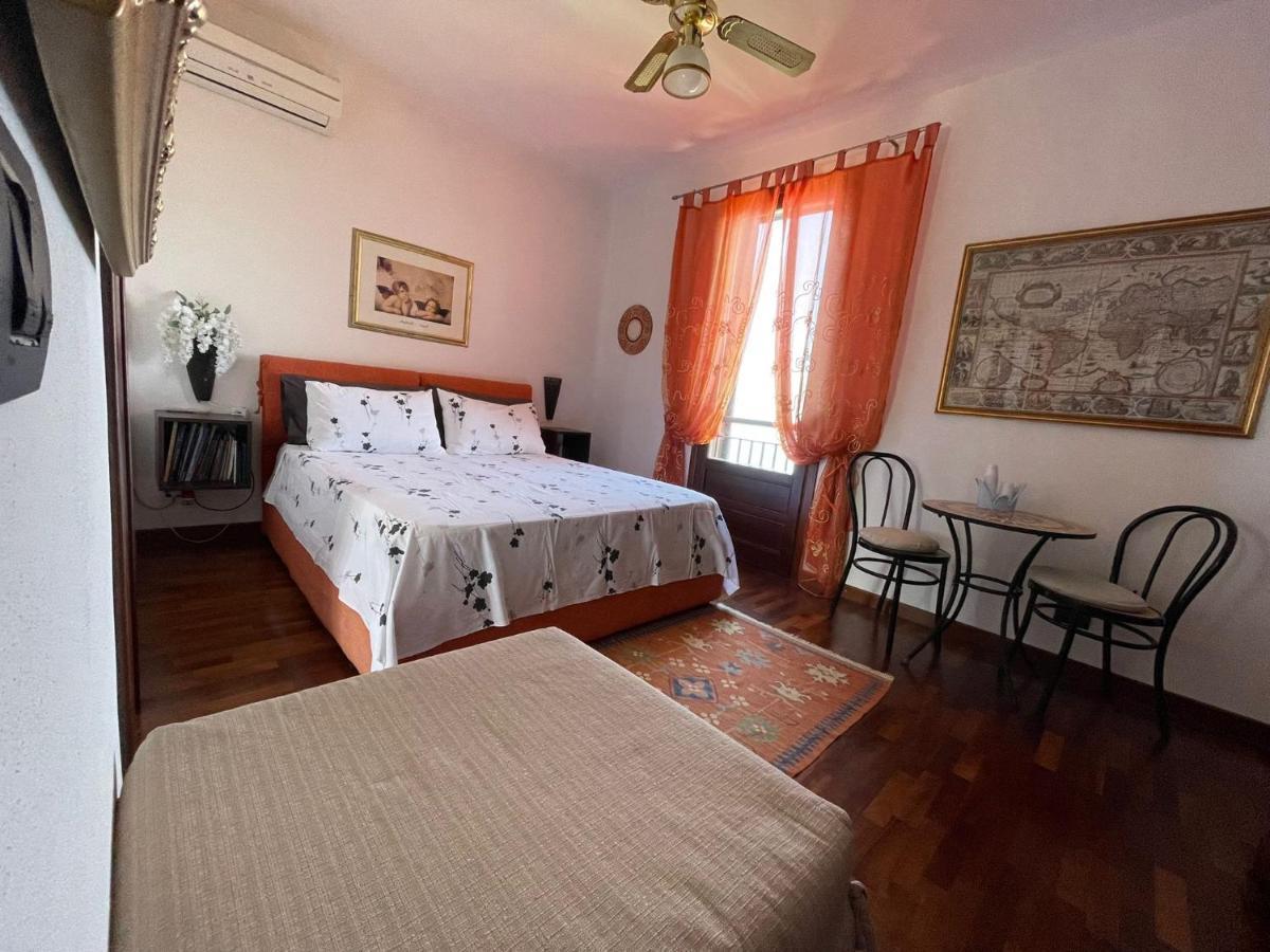 B&B Roomantic & Piscina Idromassaggio Cefalù Εξωτερικό φωτογραφία
