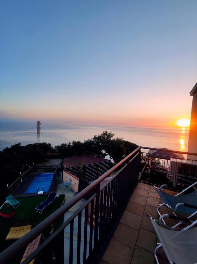 B&B Roomantic & Piscina Idromassaggio Cefalù Εξωτερικό φωτογραφία